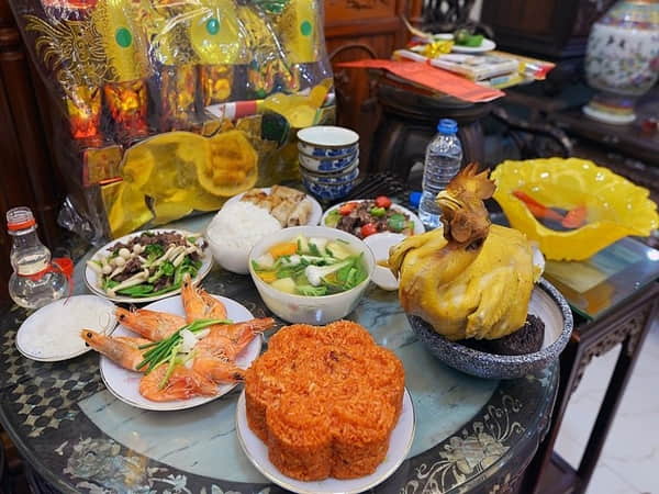 Cách chuẩn bị mâm cúng ngoài trời giao thừa