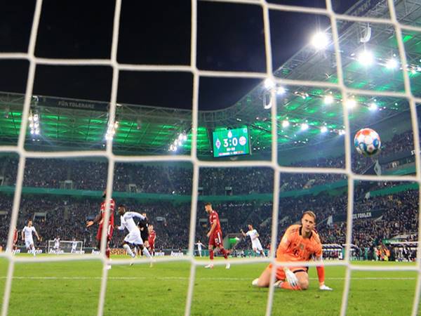 Tin bóng đá chiều 28/10: Bayern Munich thua sốc trước Monchengladbach