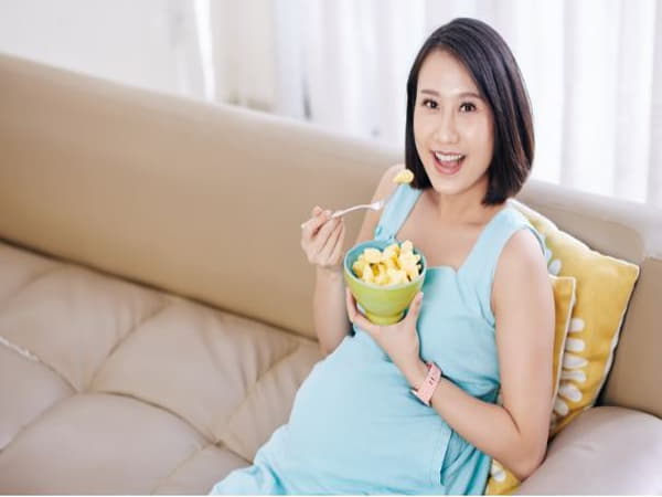Bà bầu có nên áp dụng chế độ ăn giảm tinh bột không