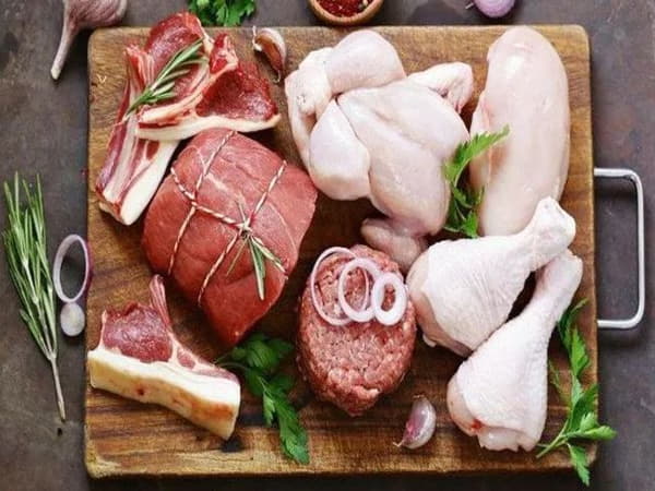 Thịt đỏ và gia cầm